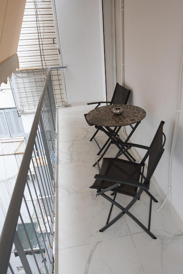 Medluxe Cozy Apartment! Atenas Exterior foto